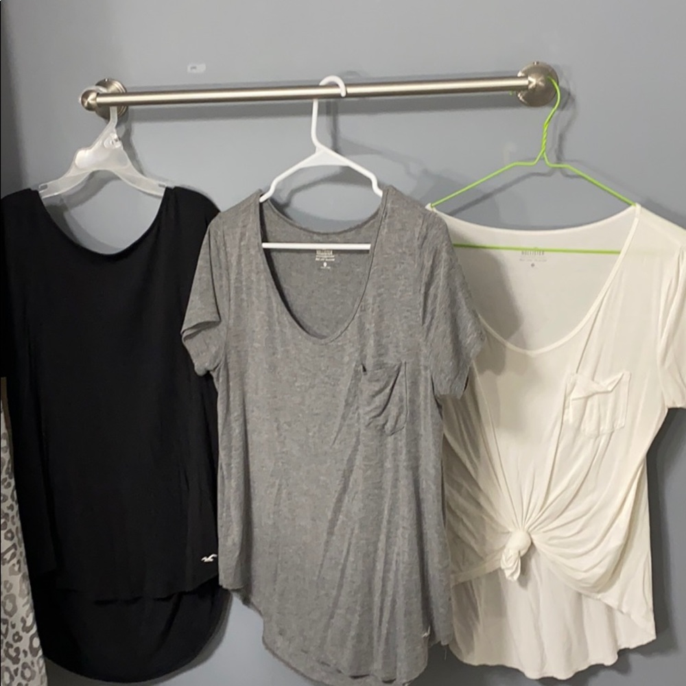 Hollister Tops size M